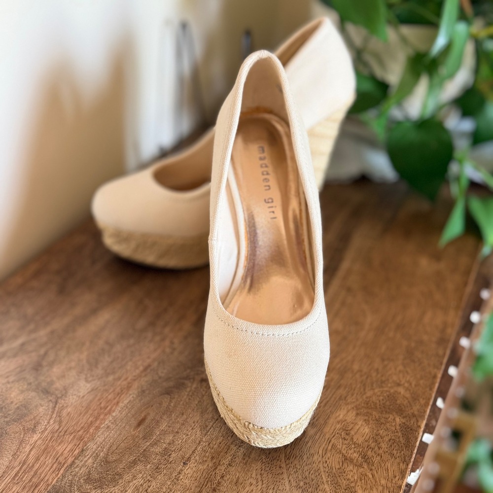 Neutral Espadrille Wedge Pumps Womens 8.5 Coastal Cottage Summer Heels Boho Chic